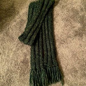 Cute little green scarf